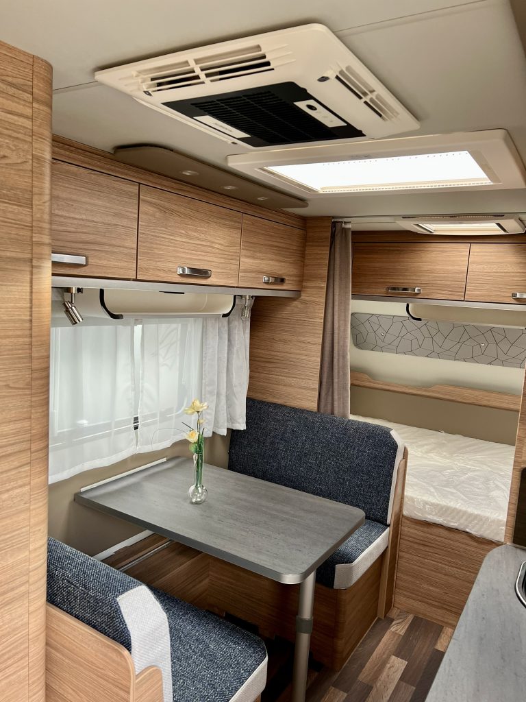 Dometic Freshjet 2200 Weinsberg 480QDK