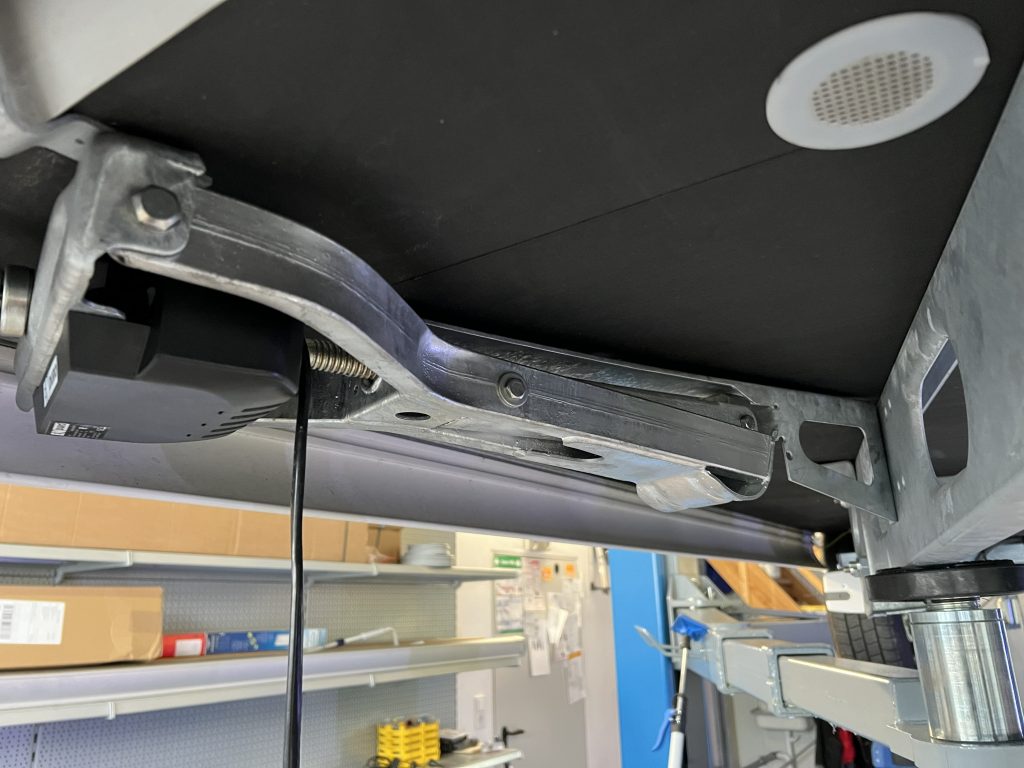 Enduro elektrische Hubstützen Hobby Wohnwagen