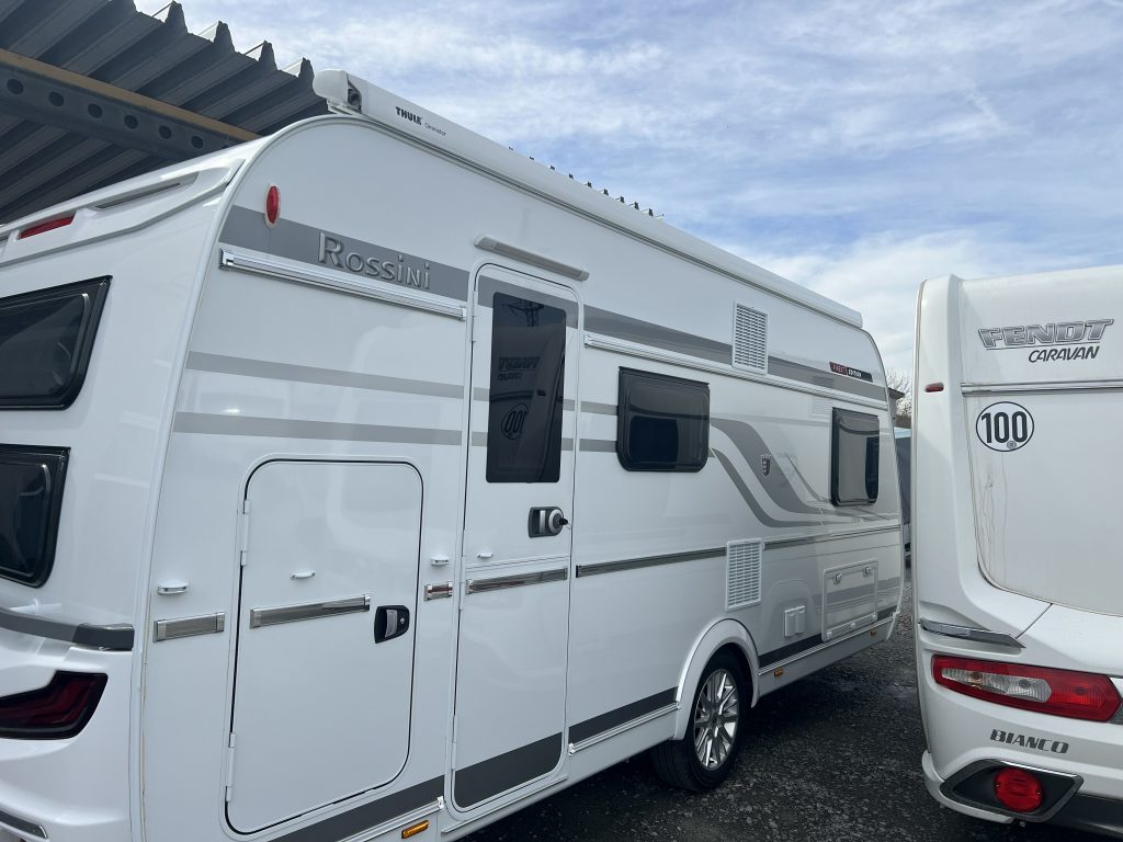 Tabbert Rossini 490 DM Thule 6300 - Klima - Mover - elektrische Stützen - Ladebooster