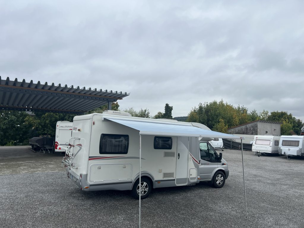 Tuchwechsel Fiamma Wandmarkise